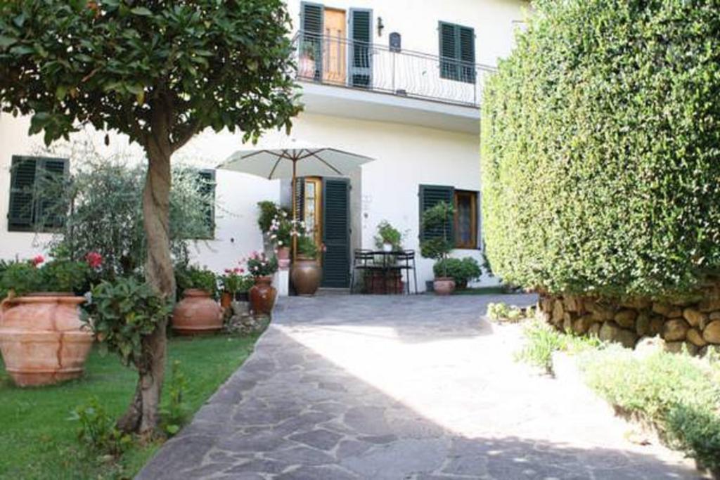 Casa Vacanze Le Piagge Di Scappini Simona Montelupo Fiorentino Rum bild