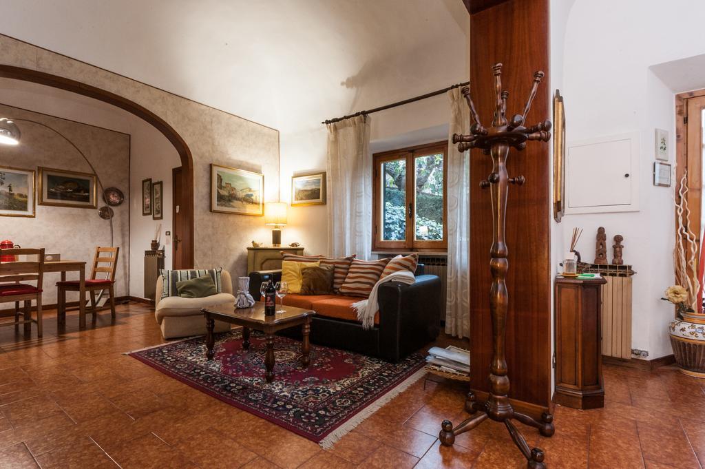 Casa Vacanze Le Piagge Di Scappini Simona Montelupo Fiorentino Exteriör bild
